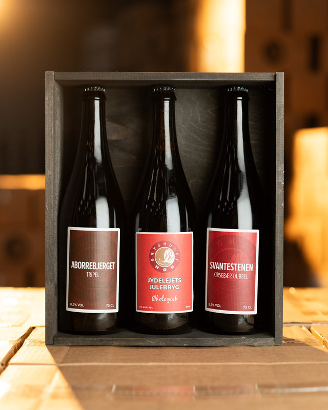 Gaveæske i træ m. 3 x 75 cl. øl