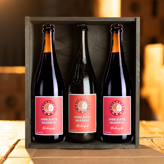 Jule Gaveæske i træ m. 3 x 75 cl. øl // Black Week