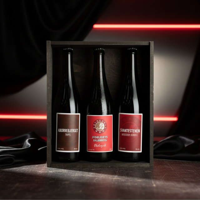 Gaveæske i træ m. 3 x 75 cl. øl // Black week